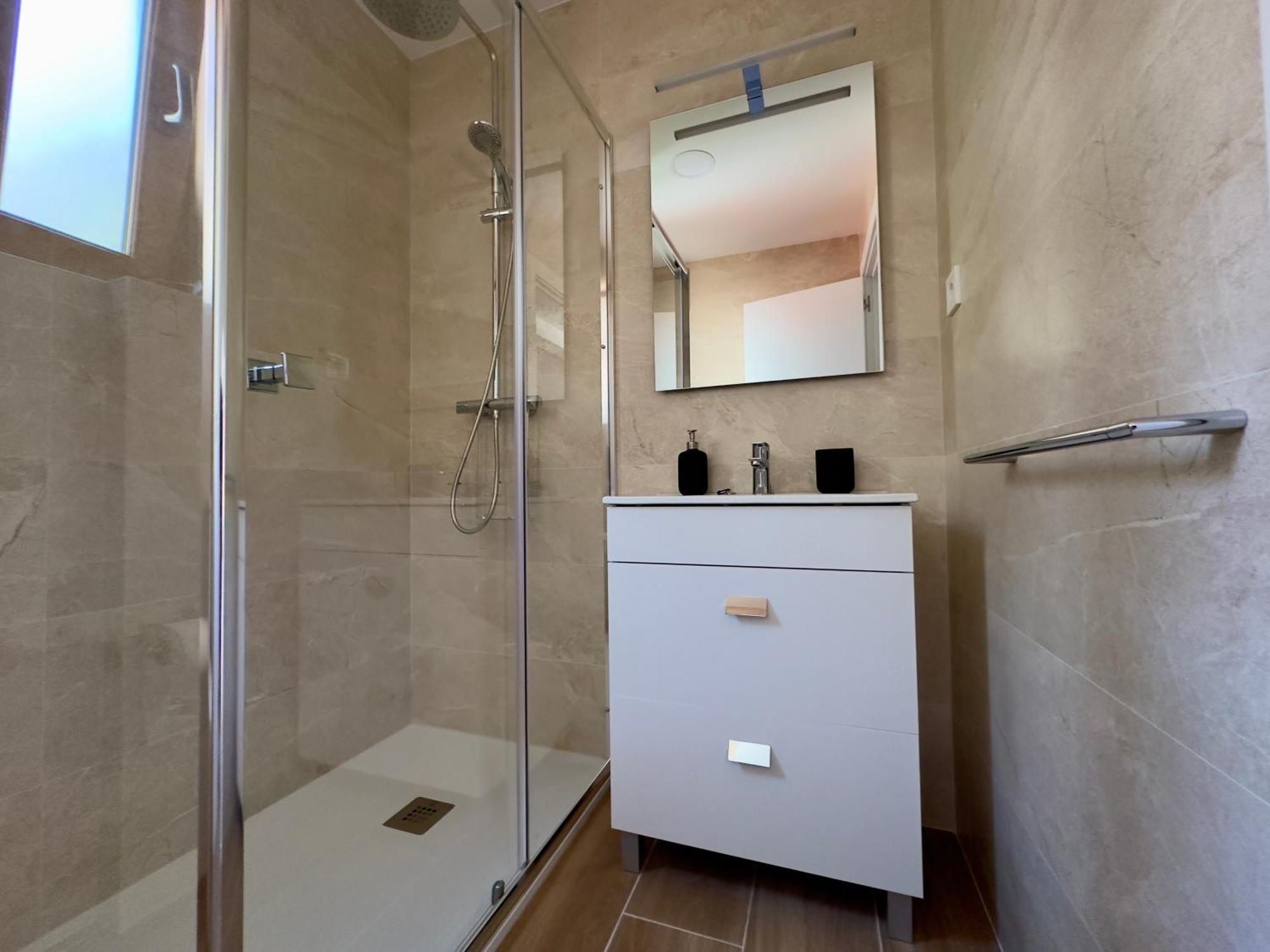 Ferienwohnung Apartamento En El Centro De Santander A Estrenar Exterior foto